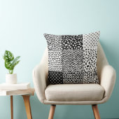 抽象芸術パッチワーク – 白黒 クッション (椅子)