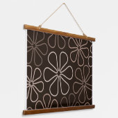 抽象芸術ビッグ・フラワーアウトラインのブラウンズとクリーム 吊り下げ型タペストリー (傾斜あり)