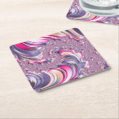 抽象芸術ピンク紫色スパイラルフラクタル スクエアペーパーコースター (アングル)