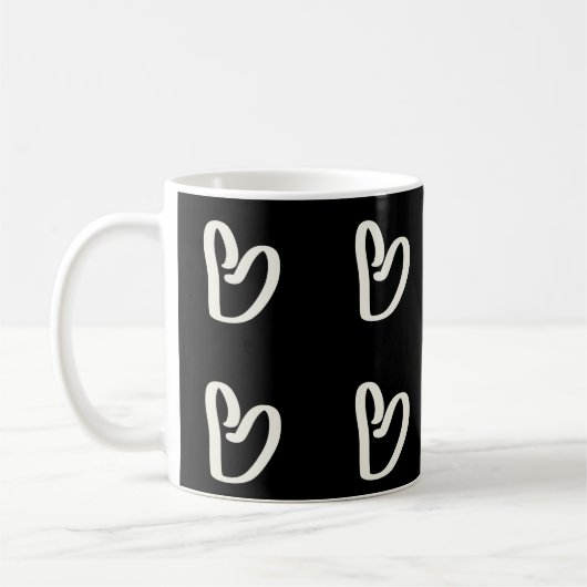 抽象芸術ファンキー、白ハート、黒いマグカップ。 コーヒーマグカップ (左)
