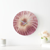 抽象芸術フラワーフラクタルアート&バーガンディの色合い ラージ壁時計 (ホーム)