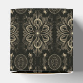 抽象芸術フローラブラックおよび金ゴールドキューブ フェイバーボックス (上部)