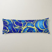 抽象芸術ブライトブルーモサイアックパターン ボディピロー (裏面)