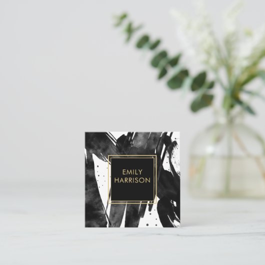 抽象芸術ブラックのブラシストローク縁ど金ゴールド スクエア名刺 (スタンド正面)