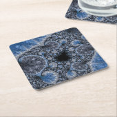 抽象芸術ブラックブルーフラクタル スクエアペーパーコースター (アングル)