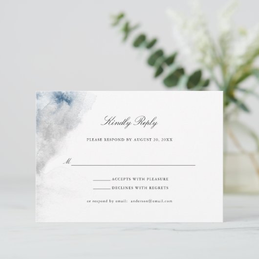 抽象芸術ブルーとグレーの水彩冬の結婚式 出欠カード (スタンド正面)