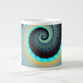 抽象芸術ブルーターコイズオレンジフラクタルアートスパイラル ジャンボコーヒーマグカップ (正面)
