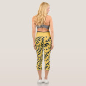 抽象芸術マウンテンピークス – 黄 カプリレギンス (裏面)