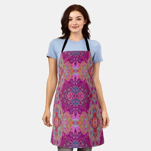 抽象芸術マゼンタピンク、青および赤のGroovyパターン エプロン (着用した状態)