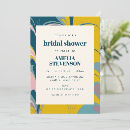 抽象芸術マーブルモダンティール(緑がかった色)イエローブライダルシャワー 招待状 (スタンド正面)