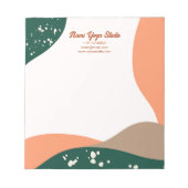 抽象芸術モダングリーンテラコッタヨガスタジオ ノートパッド (正面)