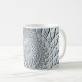 抽象芸術ライトグレースパイラルフラクタル コーヒーマグカップ (正面右)
