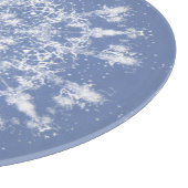 抽象芸術レースのようのブルーバックグラウンドでのフラクタル雪片 カッティングボード (角)