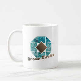 抽象芸術八角形、茶色の正方形と反対側のCi コーヒーマグカップ