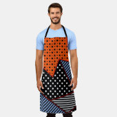 抽象芸術幾何学合成：オレンジブルーパター エプロン (着用した状態)