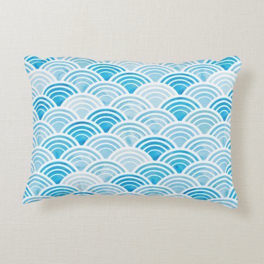 抽象芸術幾何学的継ぎ目のない青い水かき模様 アクセントクッション (裏面)