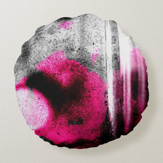 抽象芸術明るい赤紫色、グレーと黒の木目写真アート ラウンドクッション (裏面)