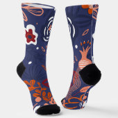 抽象芸術春パープルフローラルパターン ソックス (傾斜あり)