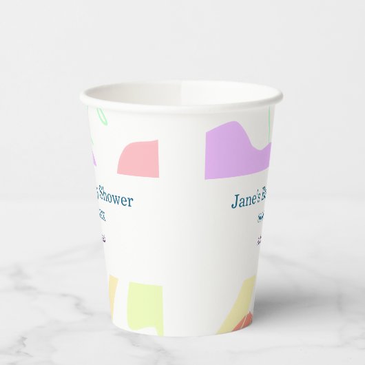 抽象芸術男女兼用がシャワーの名前を形作る 紙コップ (左)