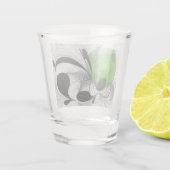 抽象芸術白黒と緑のフラクタルアート ショットグラス (裏面)