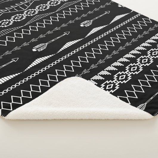 抽象芸術白黒の三角形の矢印パターン シェルパブランケット (3/4)