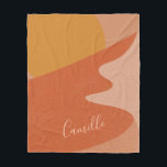 抽象芸術砂漠の山の風景パーソナライズされた フリースブランケット<br><div class="desc">このスタイリッシュフリースブランケットは鮮やか、焼けオレンジ、テラコッタ、黄色の夕日に砂漠の山の風景のカラフルイラストレーションと名前を付けパーソナライズされたている。</div>