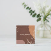 抽象芸術錆オレンジ葉の葉のギフト証明書 スクエア名刺 (スタンド正面)