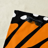 抽象芸術（昆虫）オオカバマダラ、モナークバタフライウィング – 人生は魔法だ！ ビーチタオル (インサイチュ)