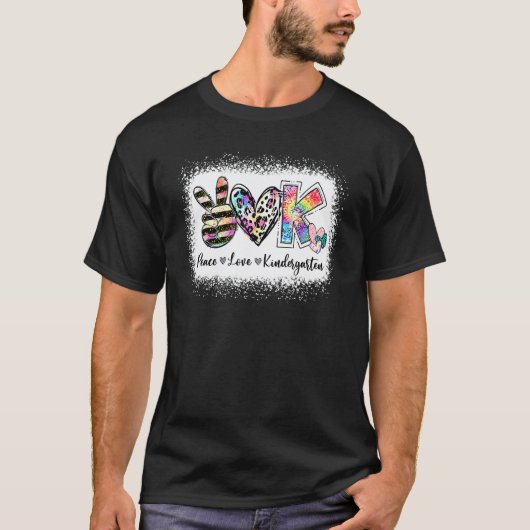 担任の先生 平和 愛 幼稚園 チーム 幼稚園児  Tシャツ (正面)