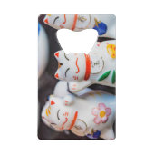 招き猫フィギュア クレジットカード栓抜き (裏面)