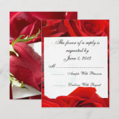 招待を結婚しているRSVPの赤いバラ 出欠カード (正面/裏面)