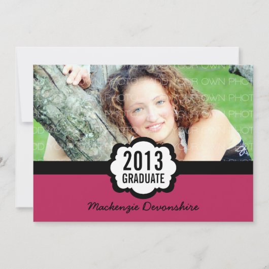 招待状シンプルシック卒業明るい赤紫色 招待状 (正面)