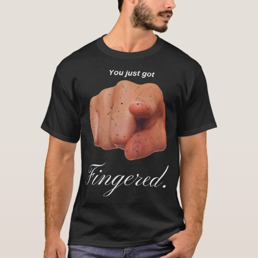 指で指を得引いた Tシャツ (正面)