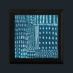 指子ステッチ ギフトボックス<br><div class="desc">Sashiko Stitches III by Chariklia Zarris.青いコントラストの背景に線と図形を表示する。</div>