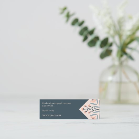 指示気にフローラタイルエレガントピンク スキニー名刺 (スタンド正面)