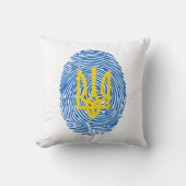 指紋の背景のウクライナの紋章 クッション (正面)