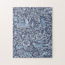 挑戦的なウッドランドアニマルブルー&ホワイト自然