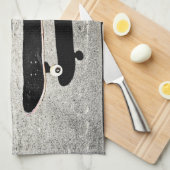 挟まれたスケートボード キッチンタオル (四つ折り)