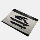 挟まれたスケートボード ドアマット (アングル)