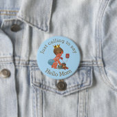 挨拶するCallingかわいく小さい王子お母さん 缶バッジ (インサイチュ)