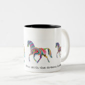振られた馬のカラフルのマグ ツートーンマグカップ (正面右)