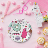 振りかけるアイスクリームとケーキ誕生日 ペーパープレート (パーティー)