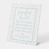 振りかけるカラフル赤ちゃんシャワーおしゃぶり狩りゲーム 台座サイン (正面)