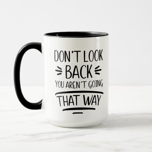 振り返らないやる気を起こさせる マグカップ (左)