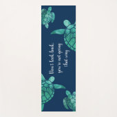 振り返らないスイミングティール(緑がかった色)ウミガメ青 ヨガマット (正面)