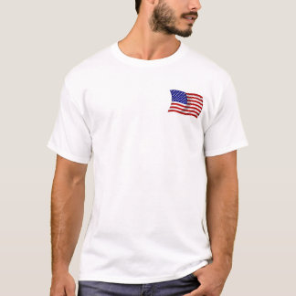 振るアメリカ米国の旗 Tシャツ