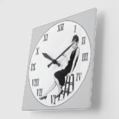 排便している女性 スクエア壁時計 (傾斜)