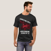 掘削機とクレーンを備えた解体エキスパート Tシャツ (正面フル)