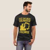 掘削機カッコいい女子男性へ重量機器オペラ Tシャツ (正面フル)