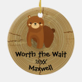 採用される-カスタマイズヒグマの採用のギフト セラミックオーナメント (裏面)